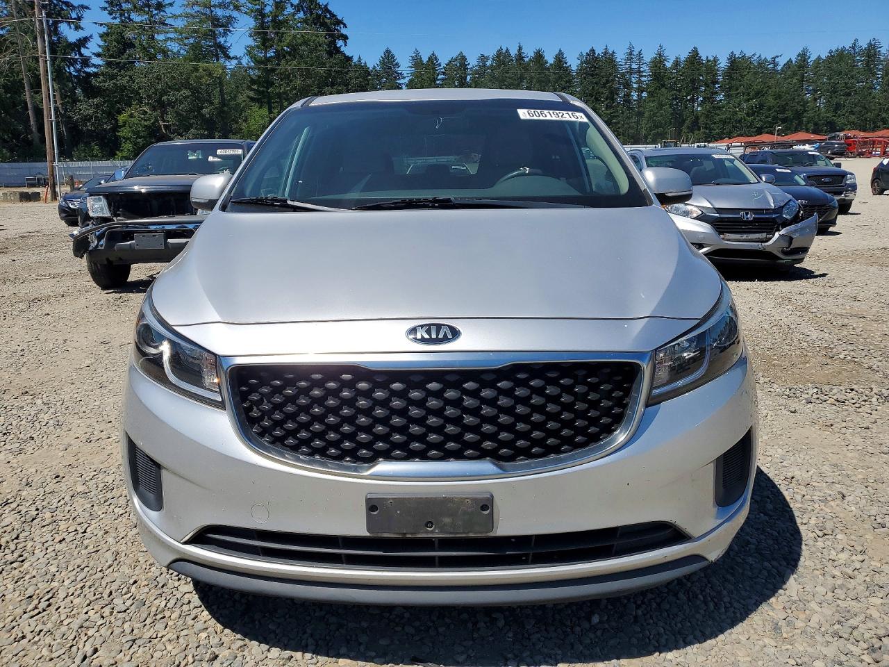 2017 KIA SEDONA LX — снимка 5