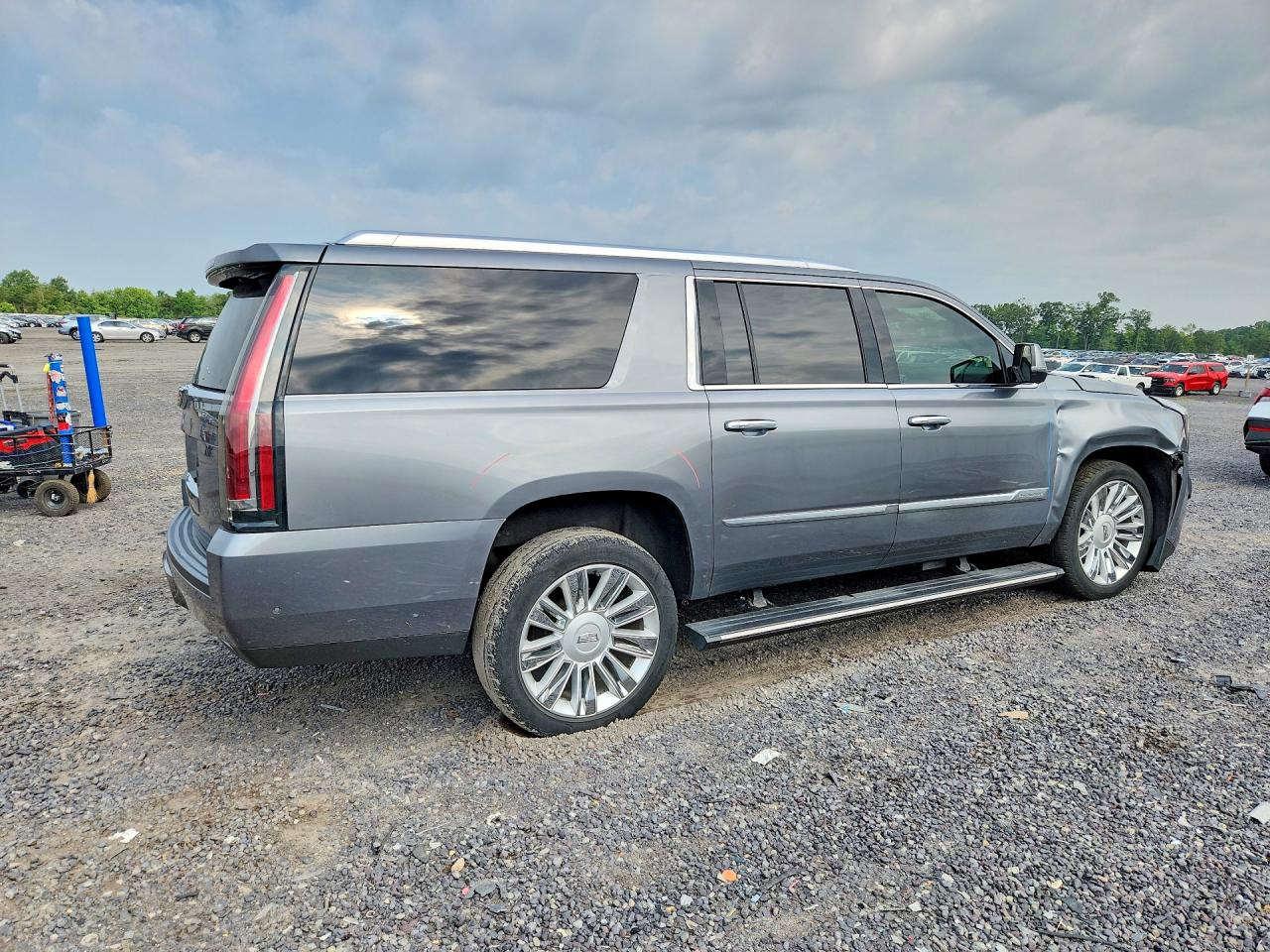 2018 CADILLAC ESCALADE ESV PLATINUM — снимка 3