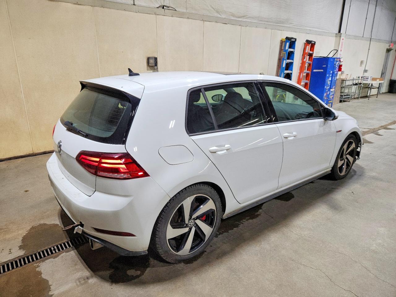 2019 VOLKSWAGEN GTI S/SE/AUTOBAHN/RABBIT EDITION — снимка 3