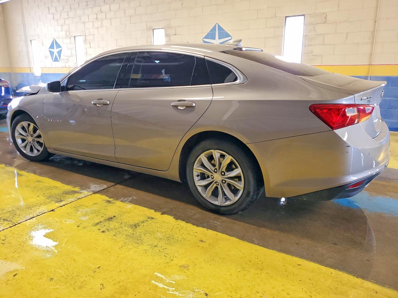 2024 CHEVROLET MALIBU LT — снимка 2