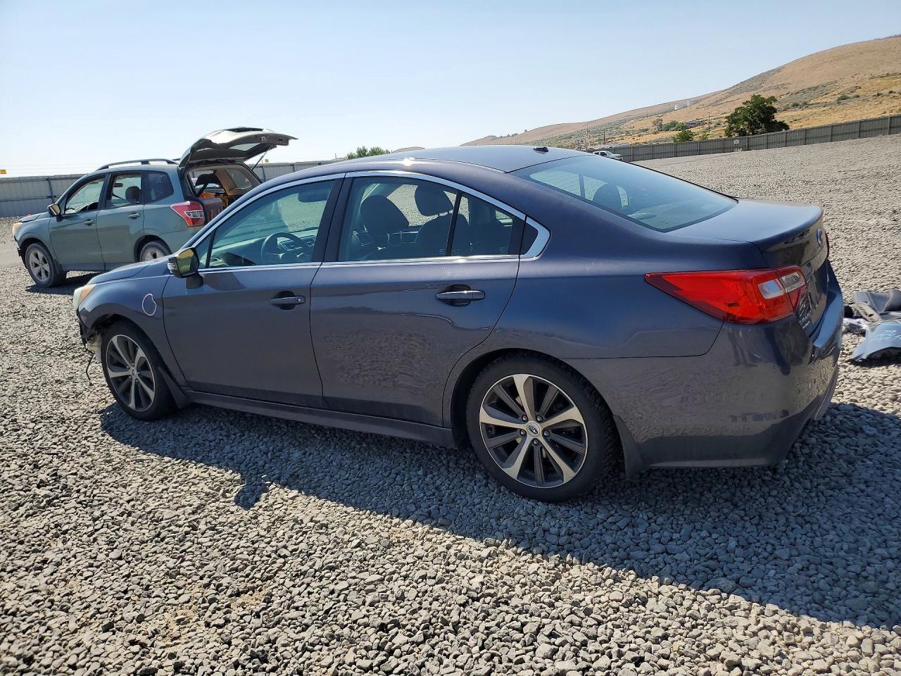 2015 SUBARU LEGACY 2.5I LIMITED — снимка 2