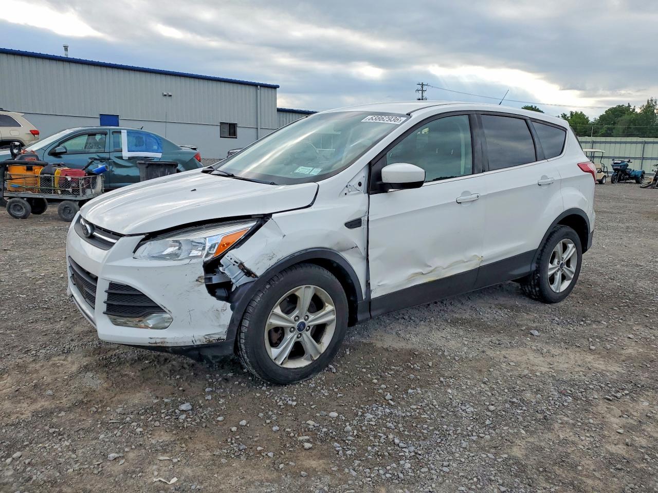 2015 FORD ESCAPE SE