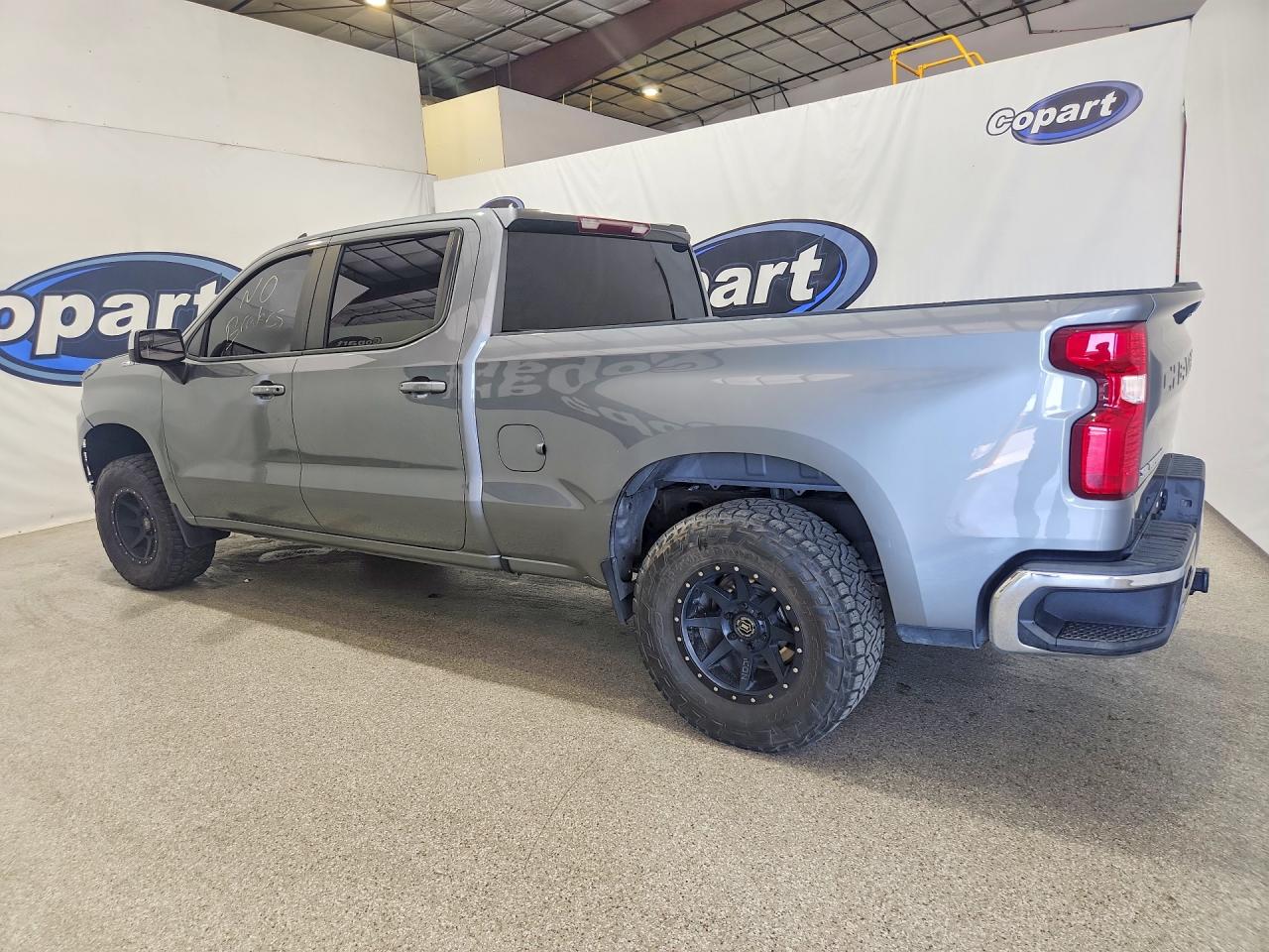 2021 CHEVROLET SILVERADO C1500 LT — снимка 2