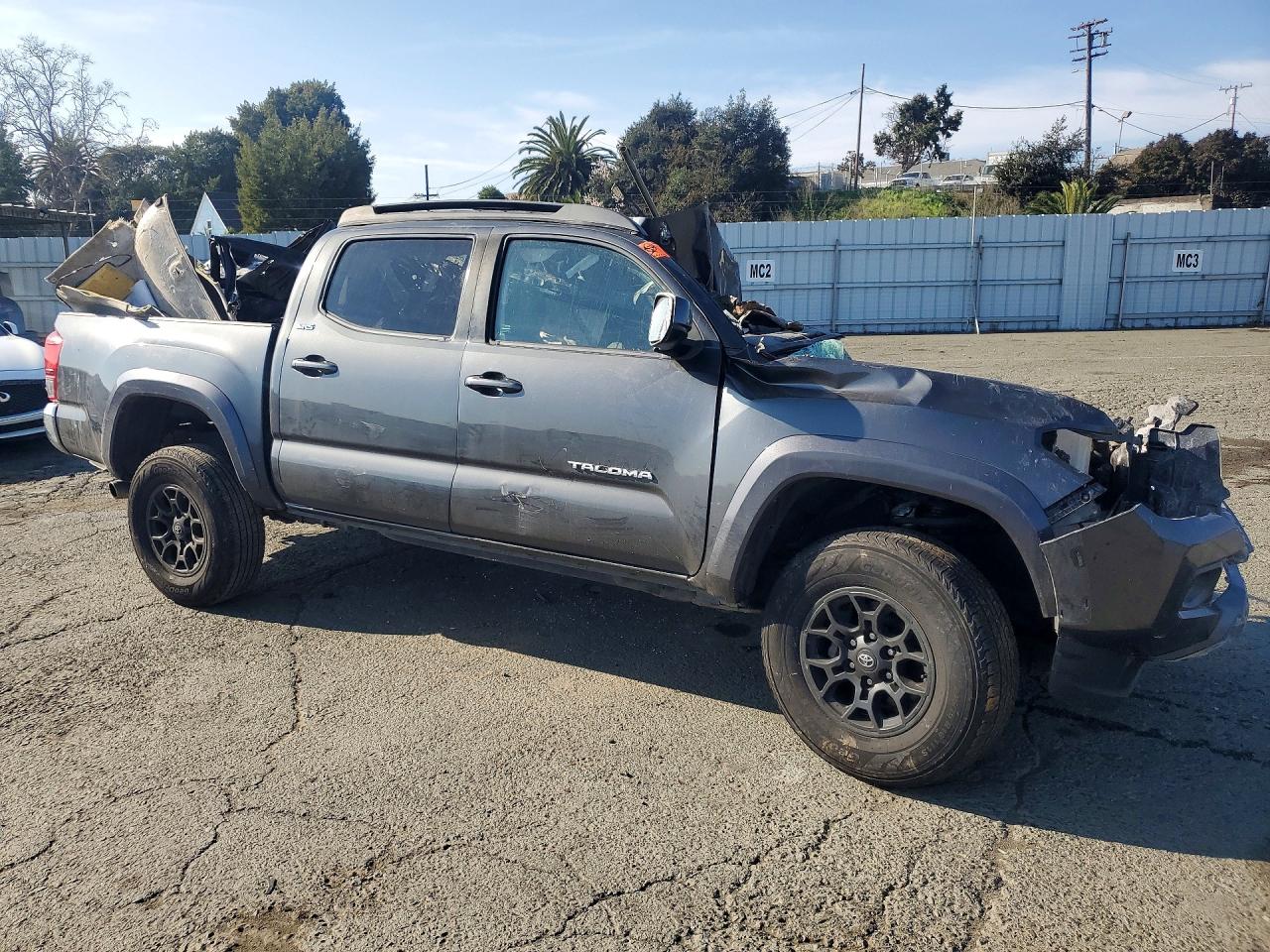 2019 TOYOTA TACOMA DOUBLE CAB — снимка 4