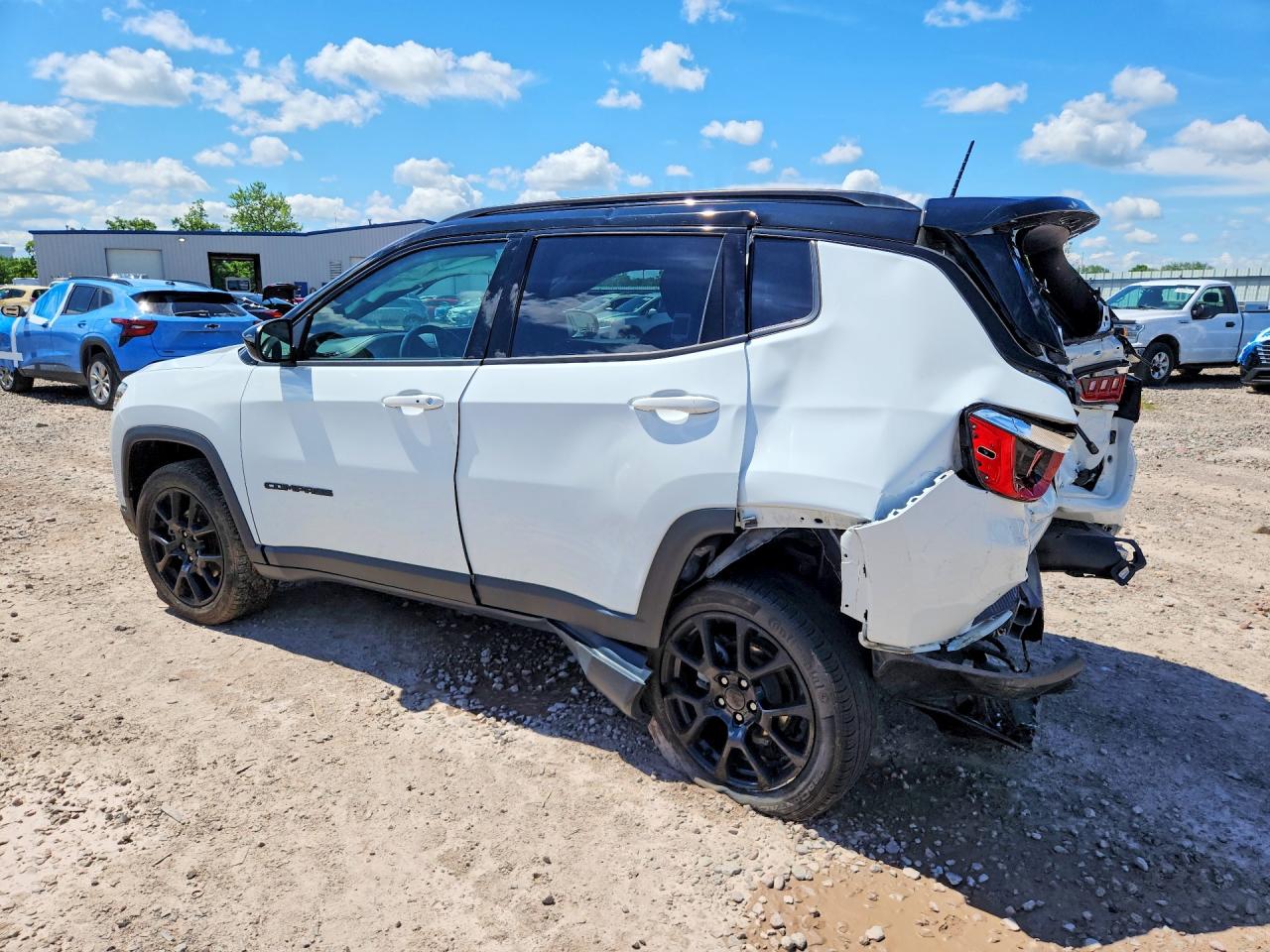 2022 JEEP COMPASS LATITUDE — снимка 2