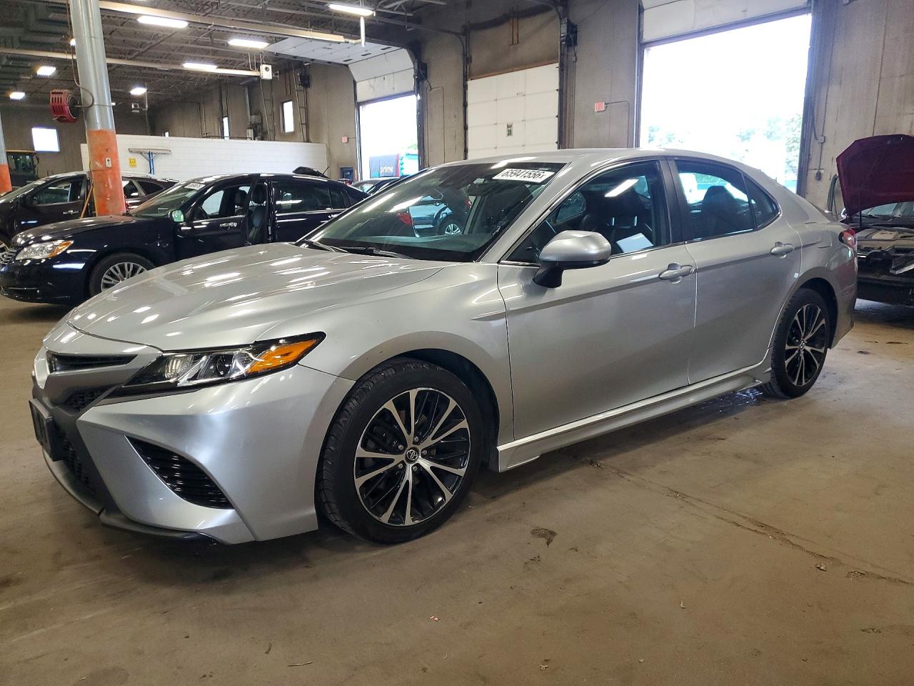 2019 TOYOTA CAMRY SE