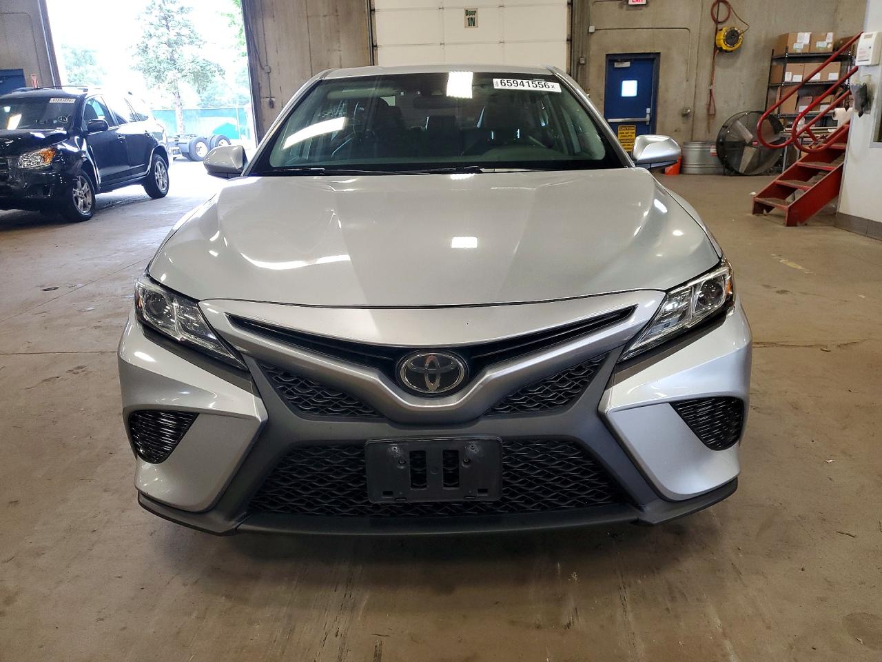 2019 TOYOTA CAMRY SE — снимка 5
