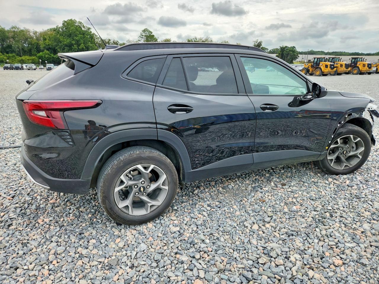 2025 CHEVROLET TRAX 1LT — снимка 3