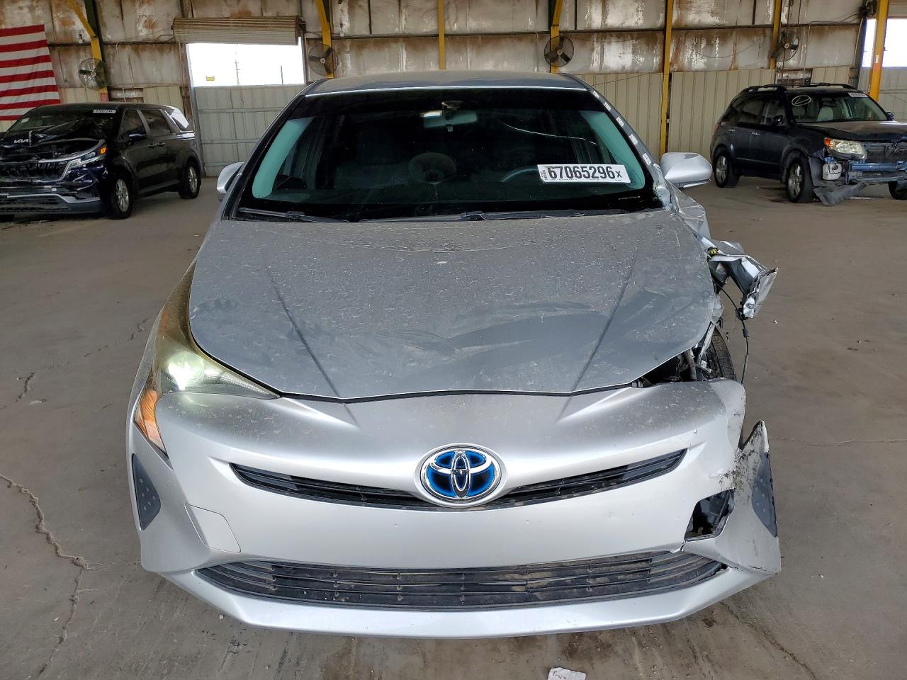 2016 TOYOTA PRIUS TWO — снимка 5