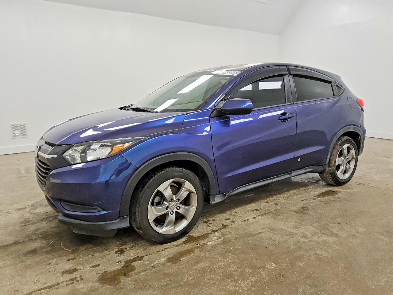 2017 HONDA HR-V LX