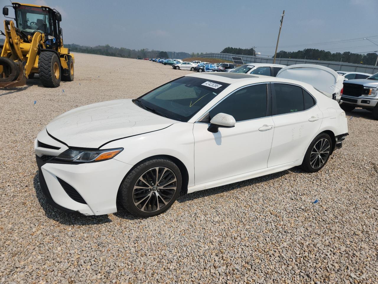 2018 TOYOTA CAMRY SE