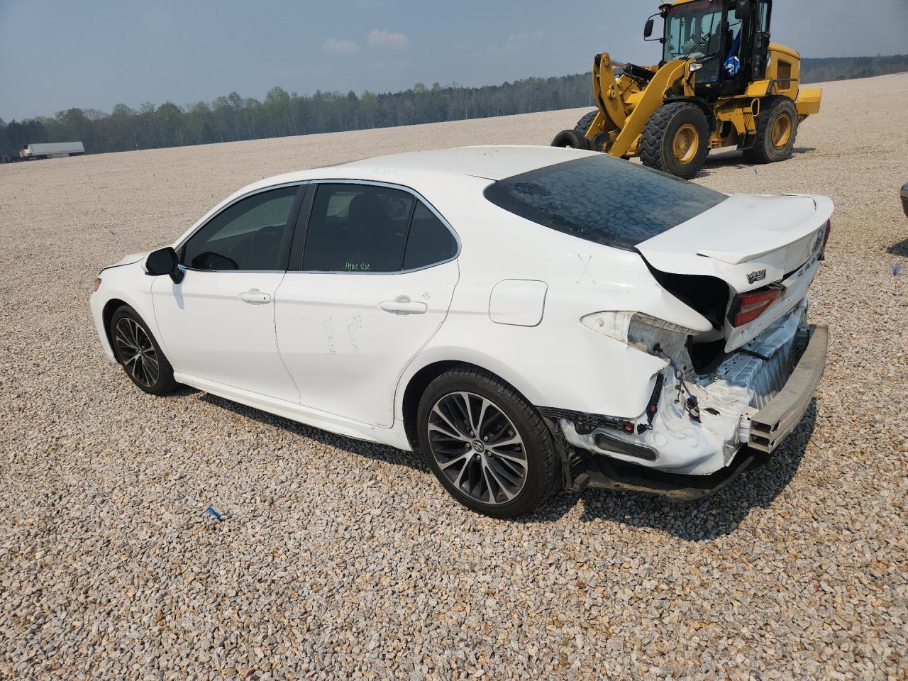 2018 TOYOTA CAMRY SE — снимка 2