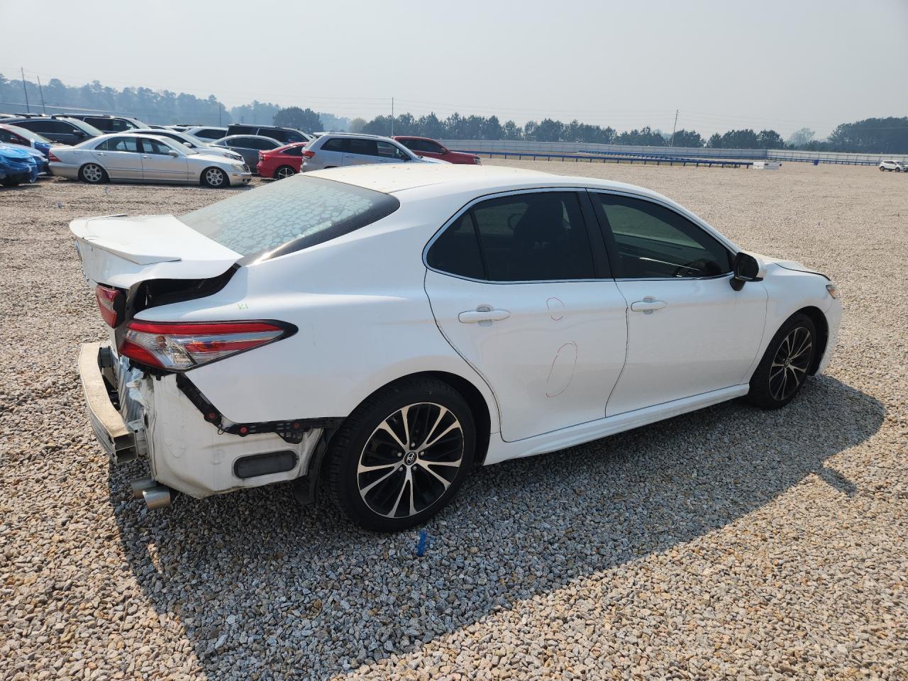 2018 TOYOTA CAMRY SE — снимка 3
