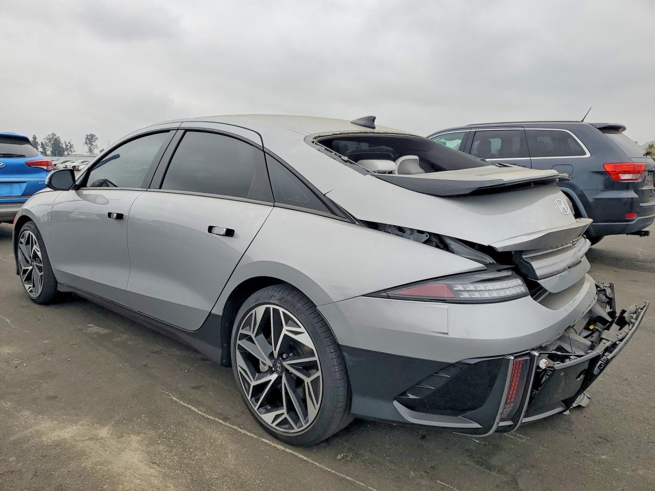 2025 HYUNDAI IONIQ 6 SEL — снимка 2