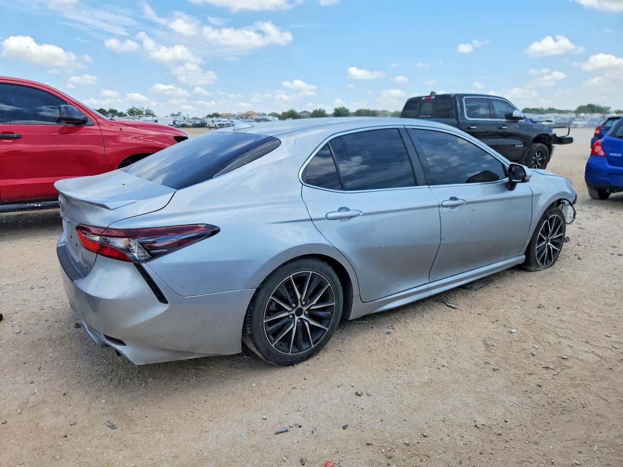 2021 TOYOTA CAMRY SE — снимка 3