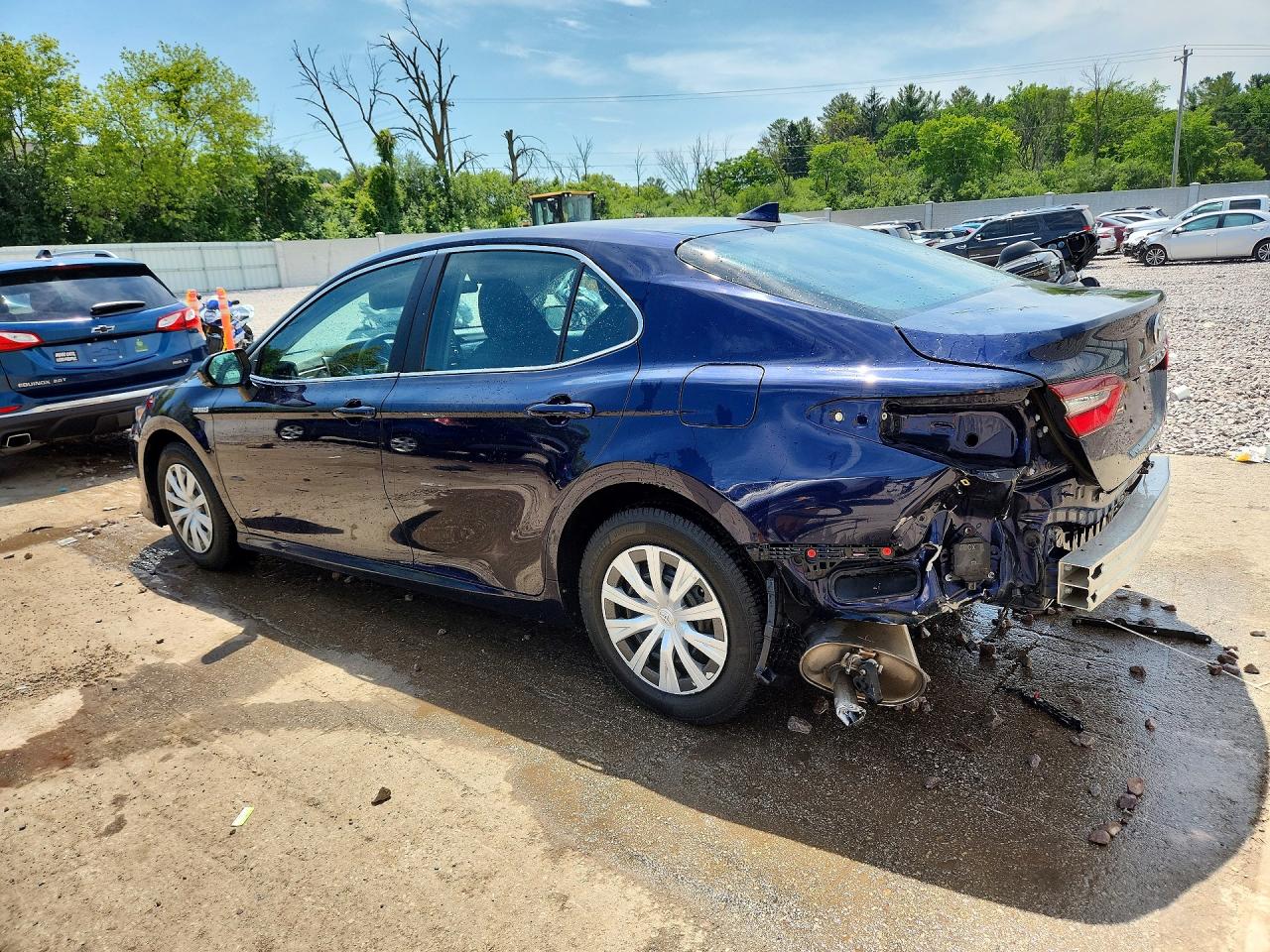 2021 TOYOTA CAMRY LE — снимка 2
