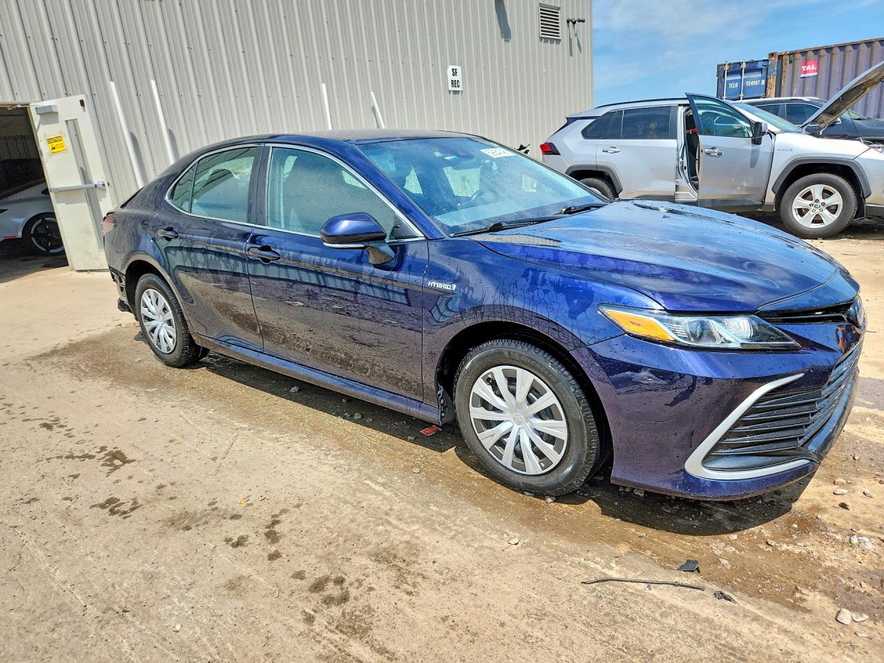 2021 TOYOTA CAMRY LE — снимка 4
