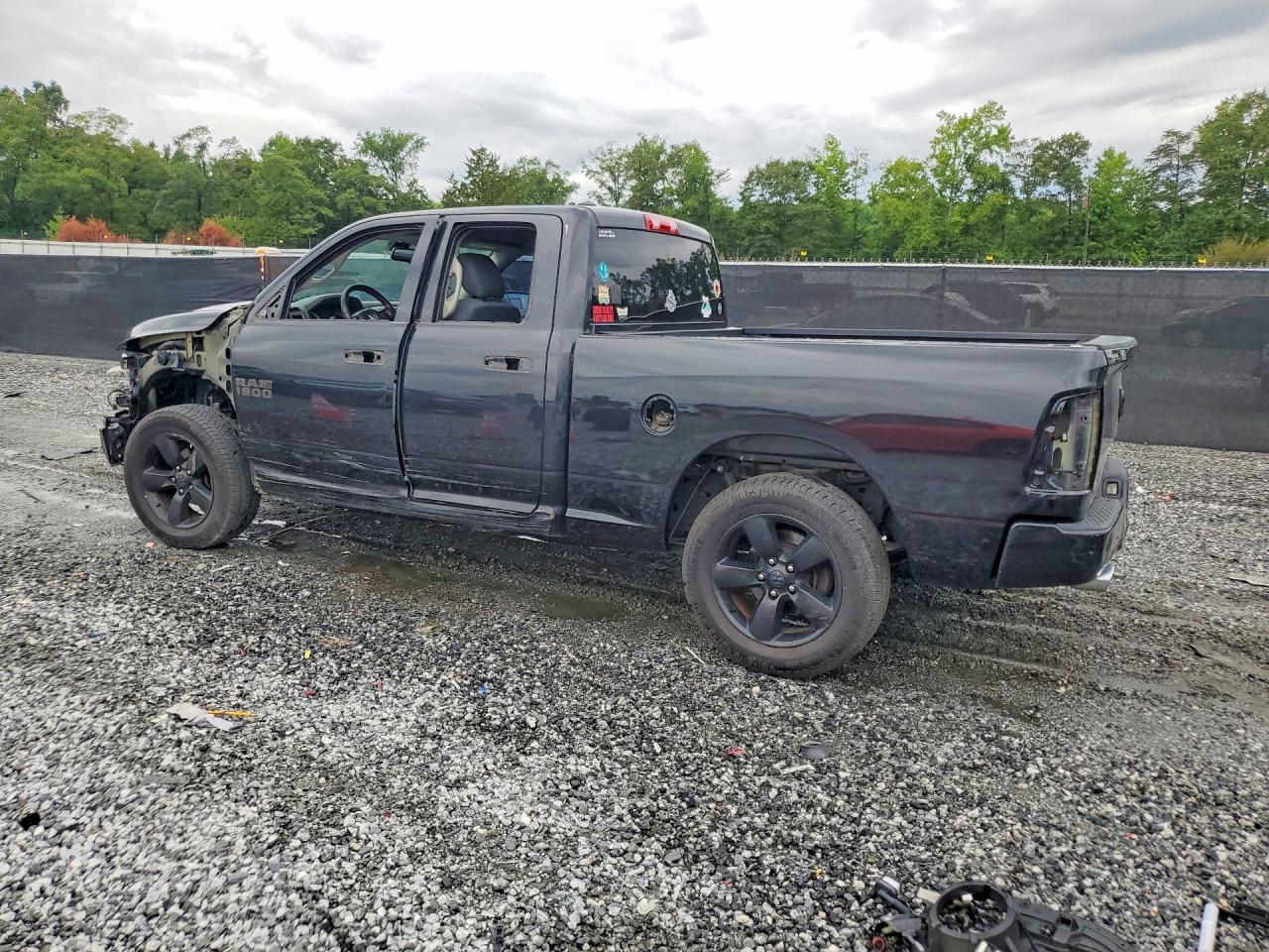 2016 RAM 1500 ST — снимка 2