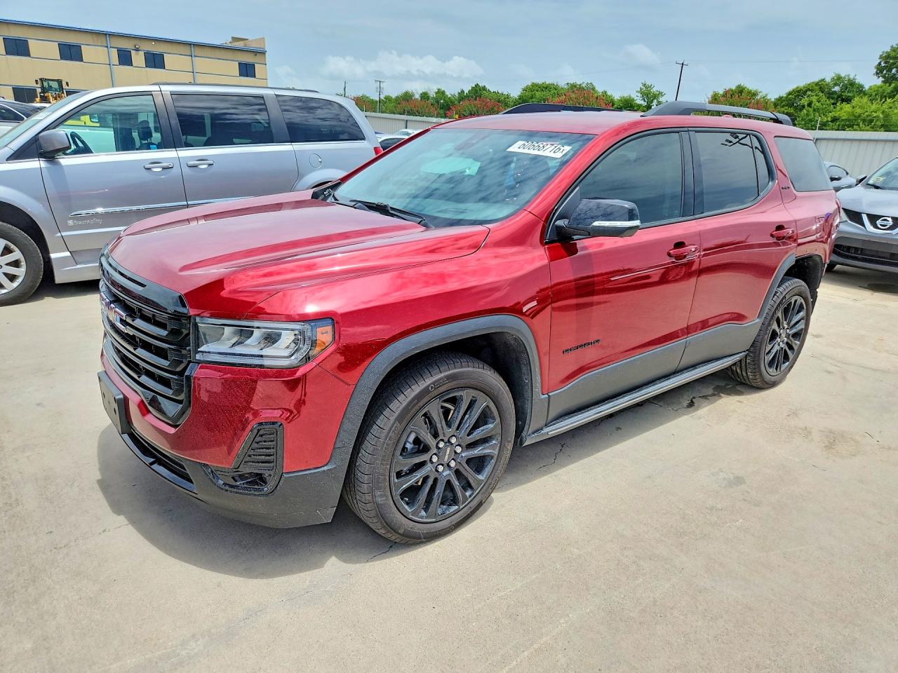 2023 GMC ACADIA SLT