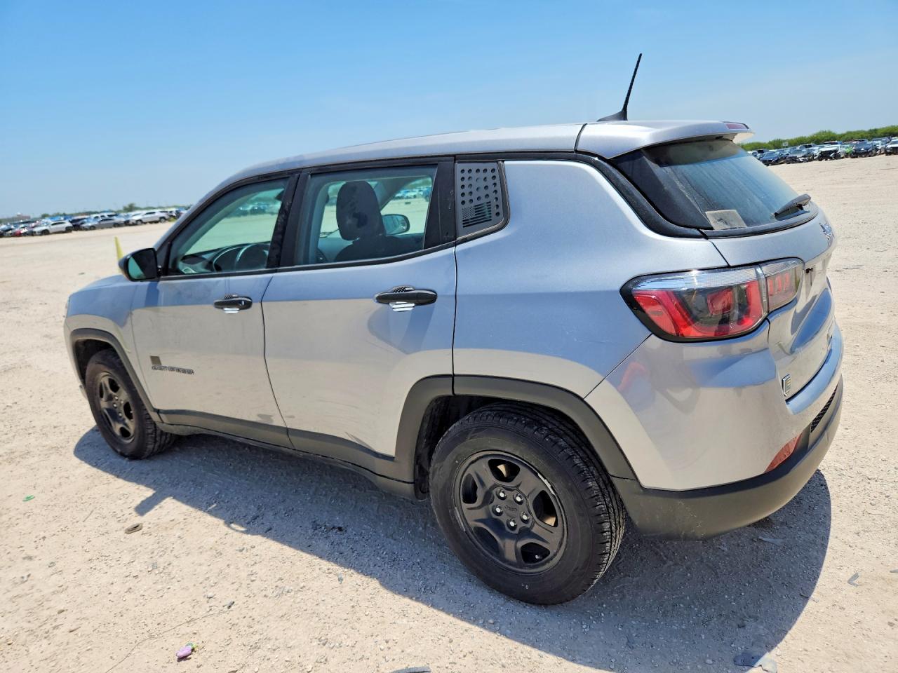 2020 JEEP COMPASS SPORT — снимка 2