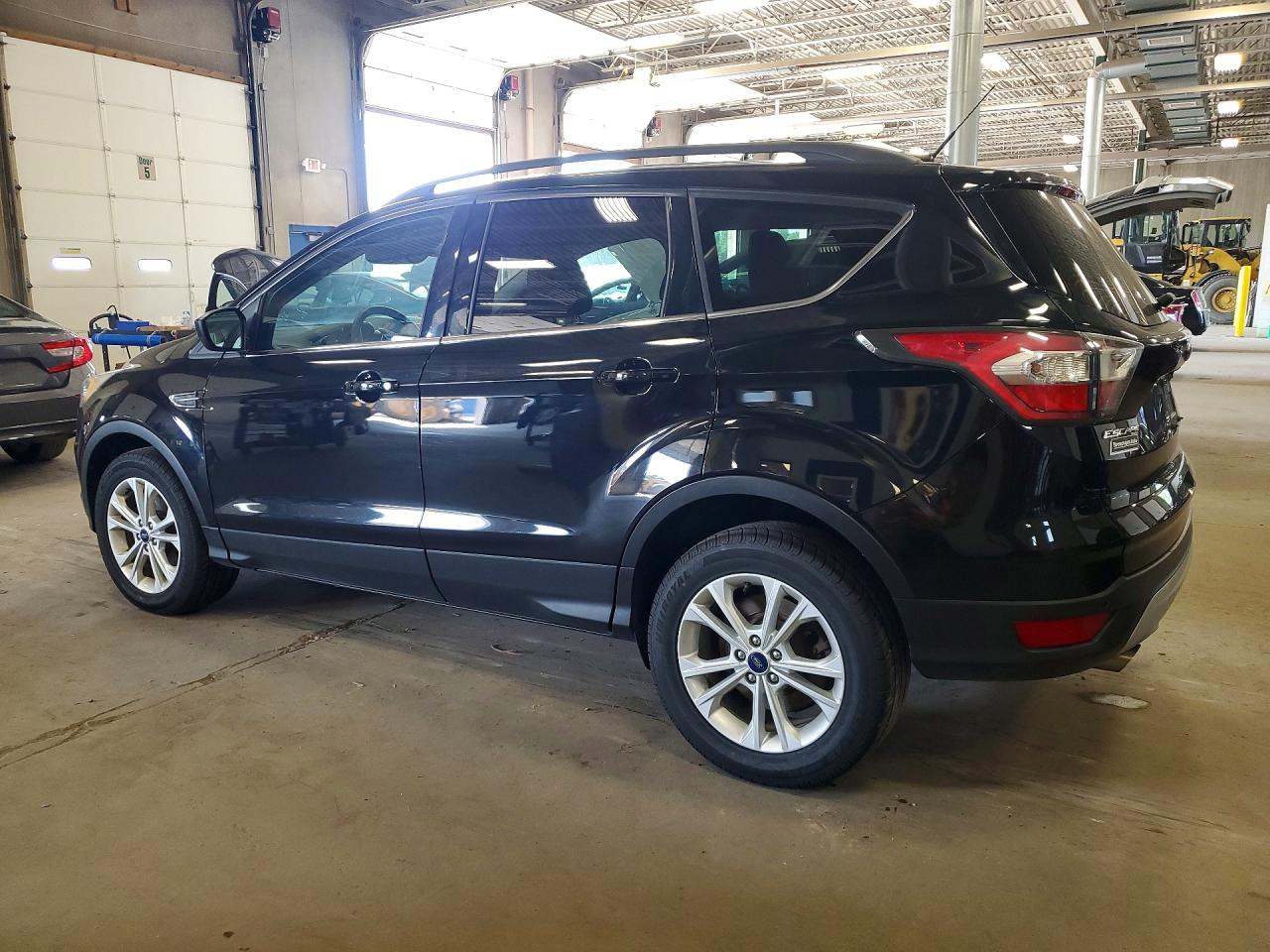 2017 FORD ESCAPE SE — снимка 2