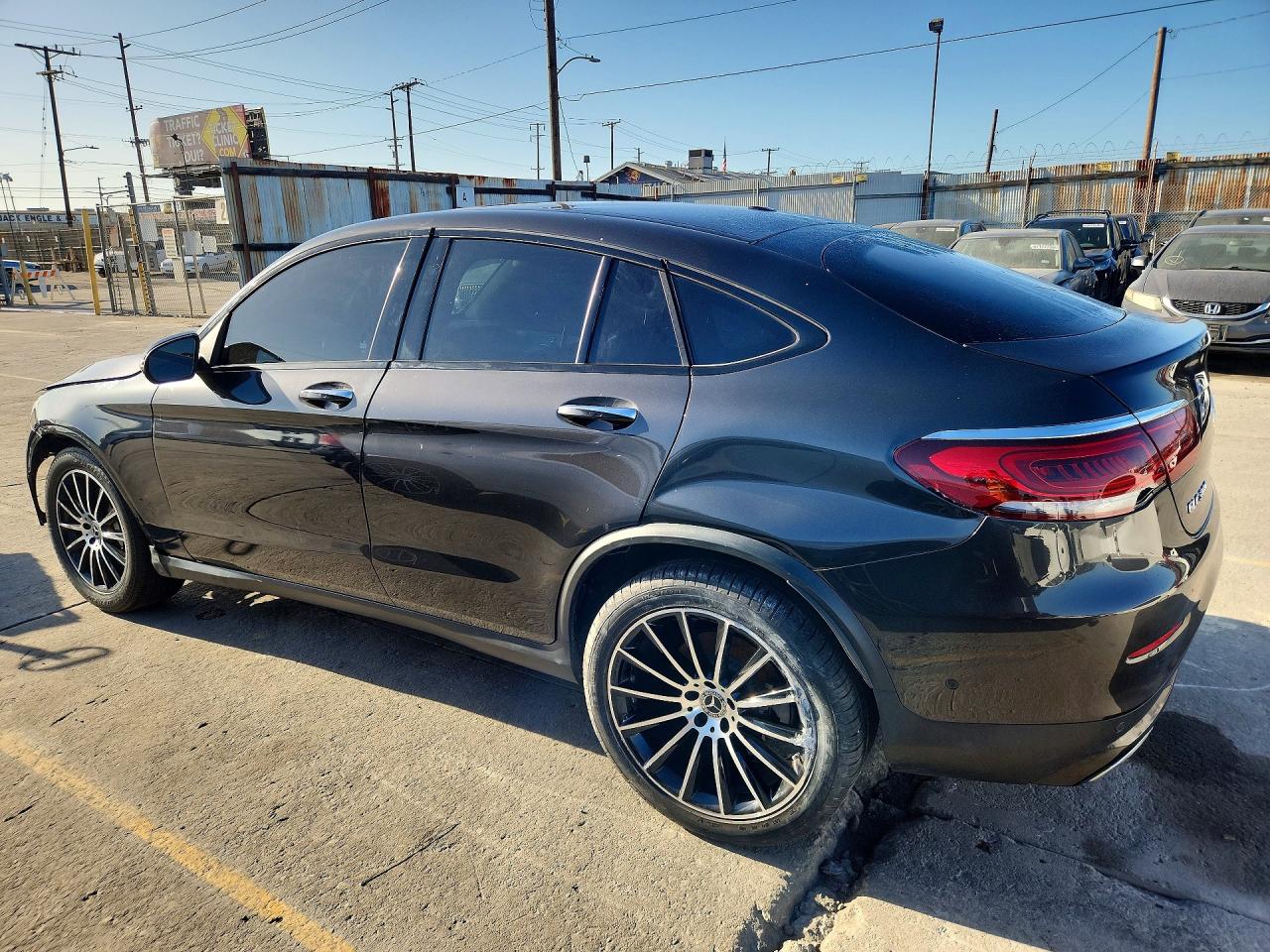 2023 MERCEDES-BENZ GLC COUPE 300 4MATIC — снимка 2