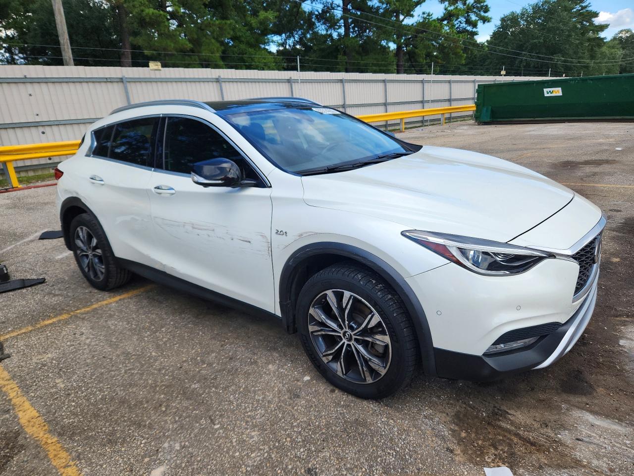 2018 INFINITI QX30 ESSENTIAL — снимка 4