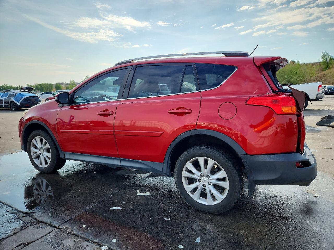 2015 TOYOTA RAV4 LIMITED — снимка 2