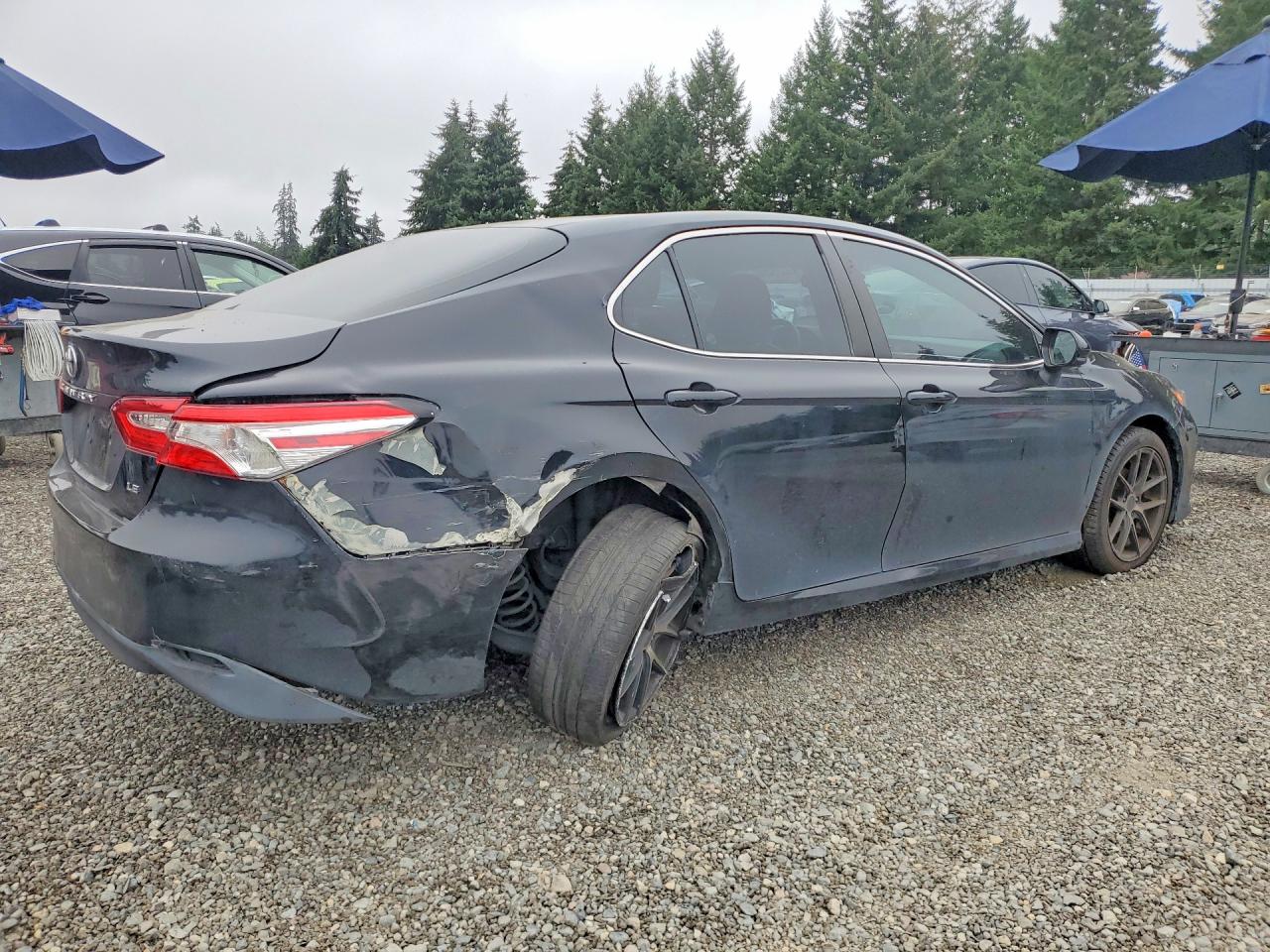 2018 TOYOTA CAMRY LE — снимка 3
