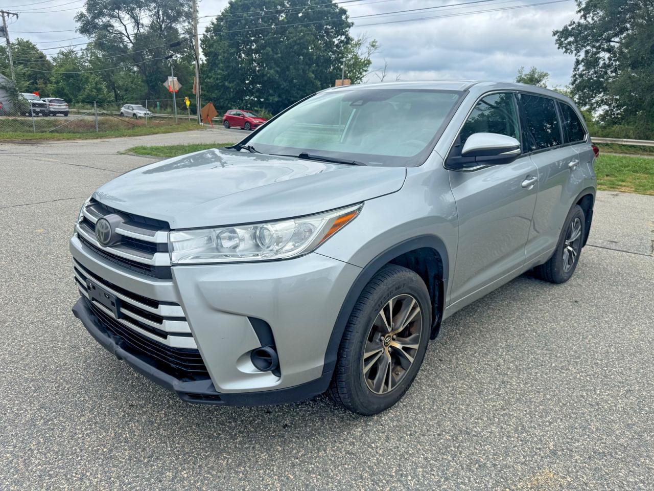 2018 TOYOTA HIGHLANDER LE — снимка 2