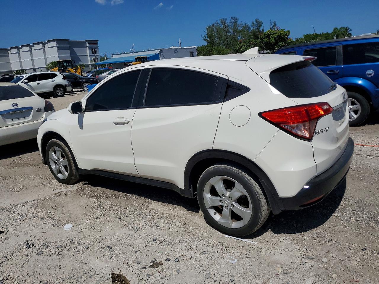 2016 HONDA HR-V LX — снимка 2