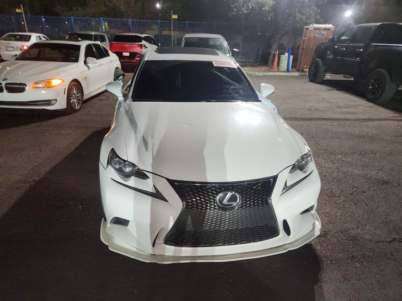 2016 LEXUS IS 200T — снимка 5