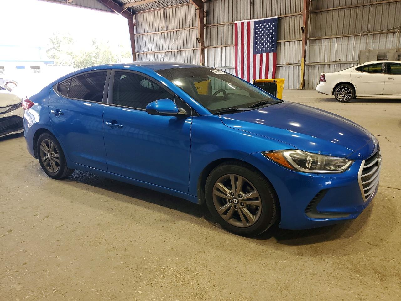 2017 HYUNDAI ELANTRA SE — снимка 4