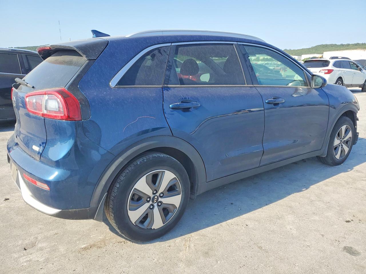 2017 KIA NIRO LX — снимка 3