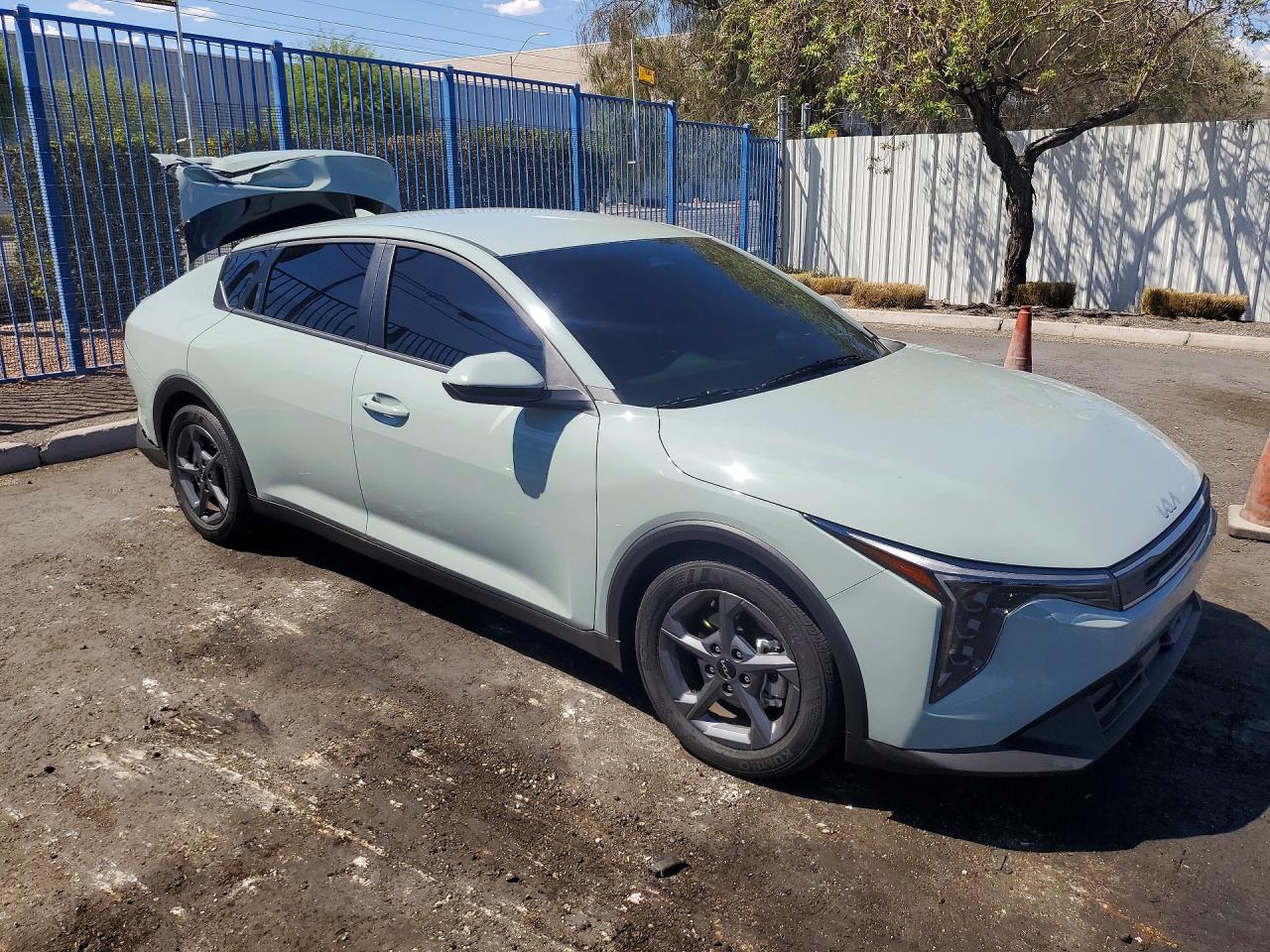 2025 KIA K4 LXS — снимка 4