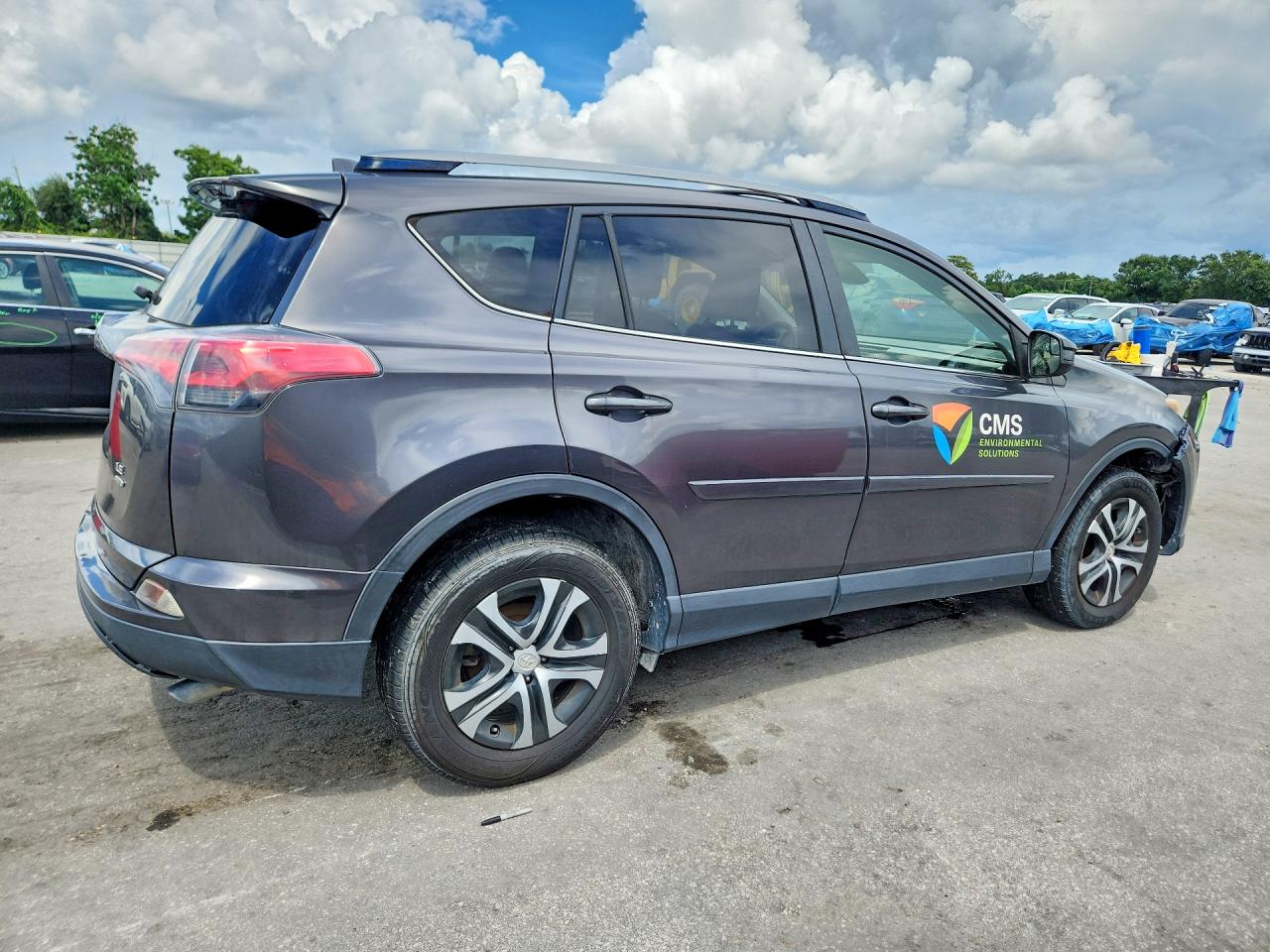 2018 TOYOTA RAV4 LE — снимка 3