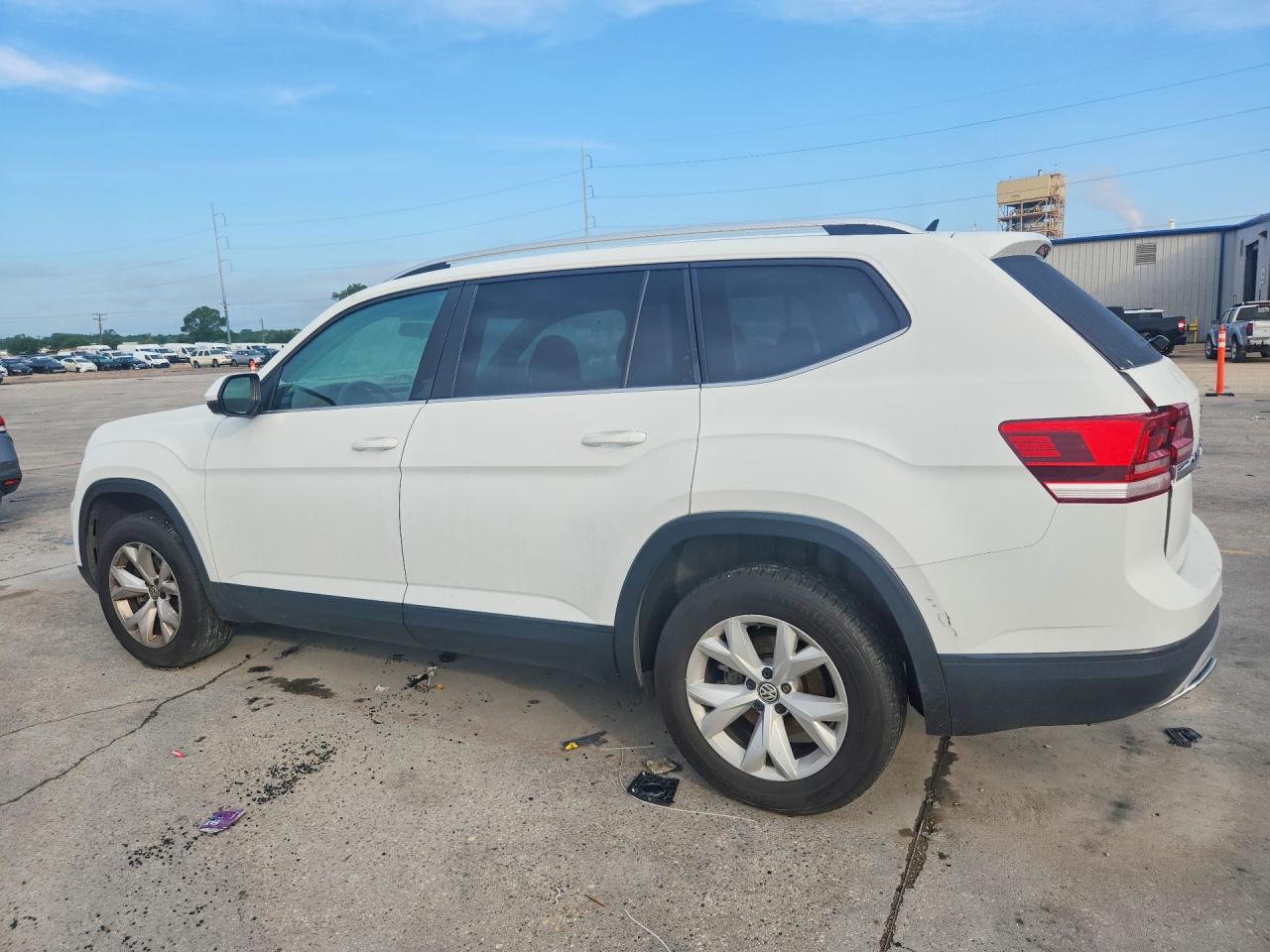 2018 VOLKSWAGEN ATLAS S — снимка 2