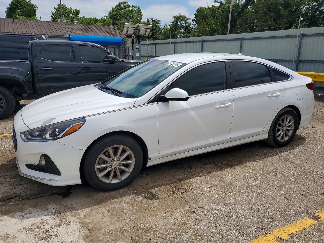 2019 HYUNDAI SONATA SE