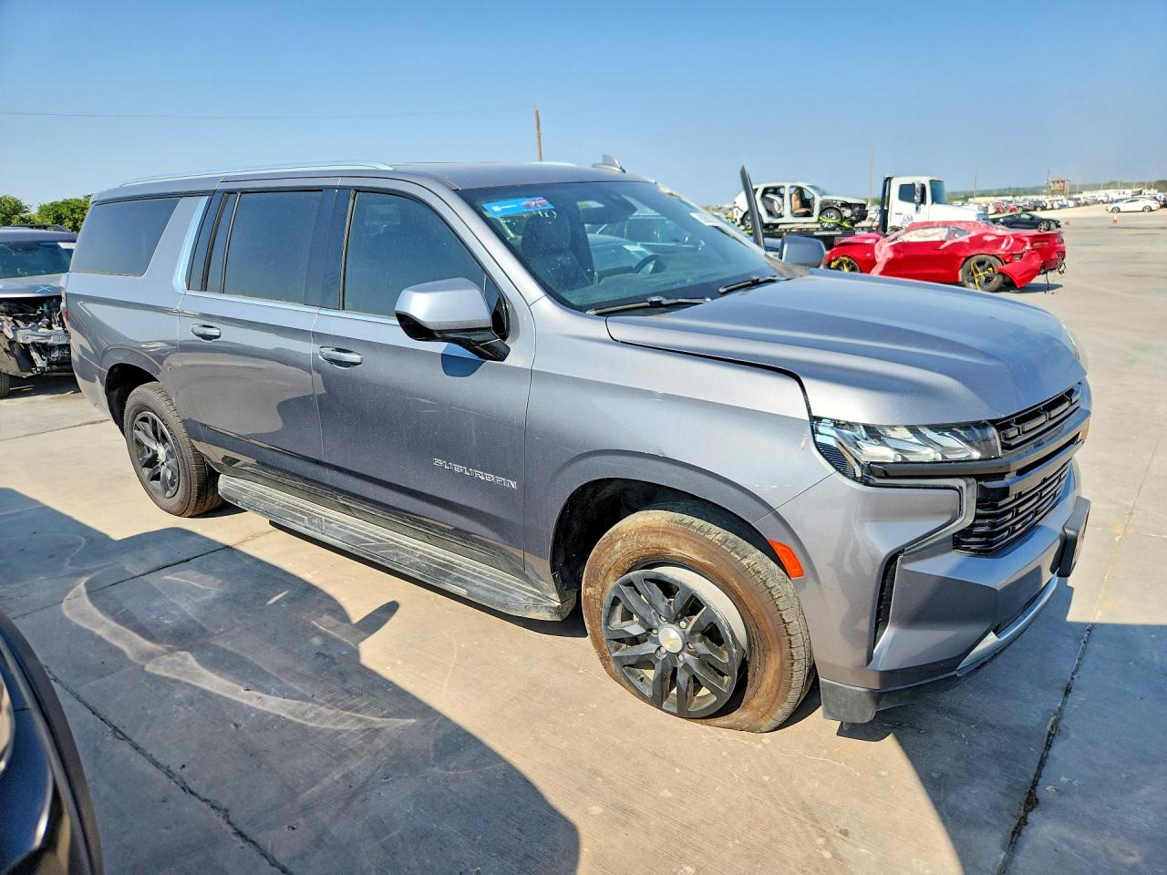 2021 CHEVROLET SUBURBAN C1500 LT — снимка 4