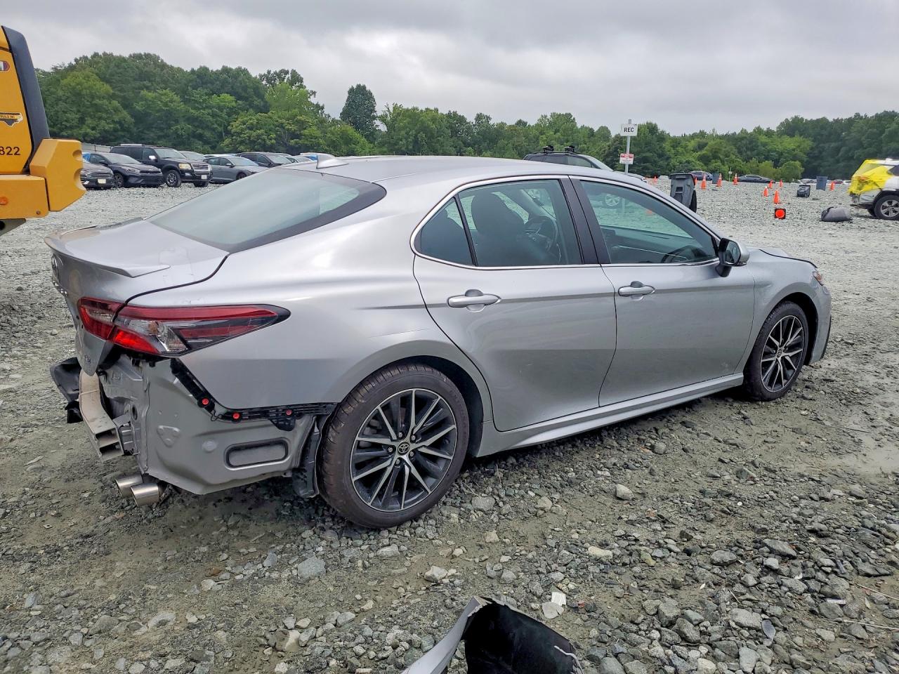 2023 TOYOTA CAMRY SE — снимка 3