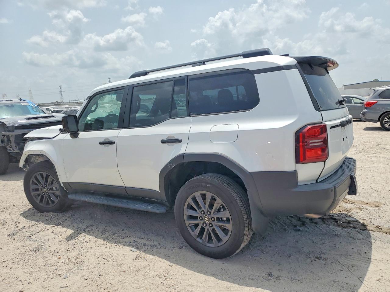 2026 TOYOTA LAND CRUISER BASE — снимка 2