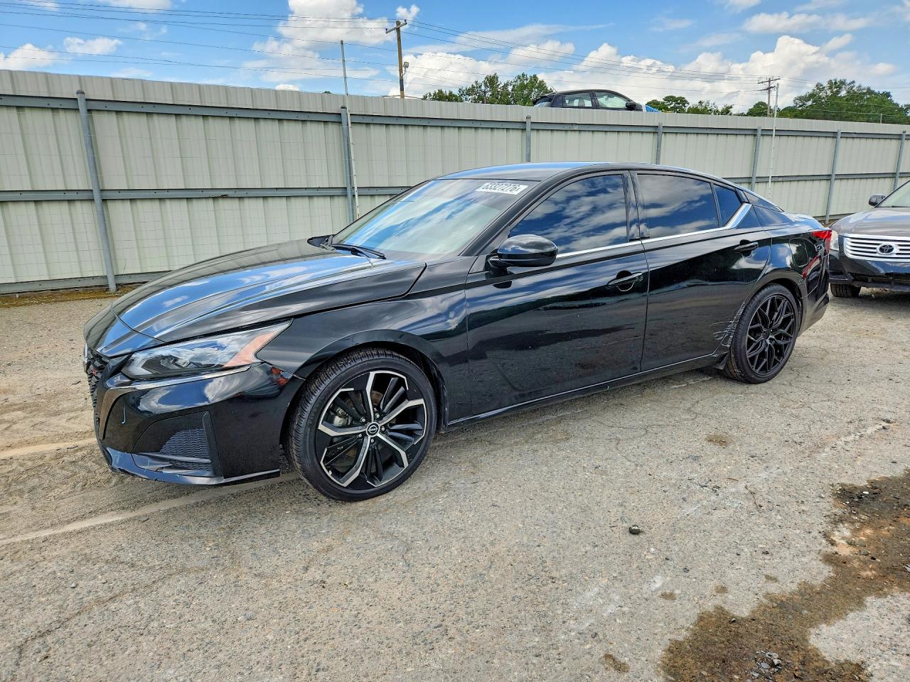 2023 NISSAN ALTIMA SR