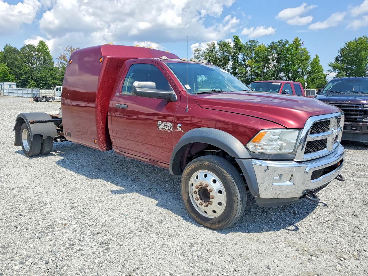 2016 RAM 5500 — снимка 4