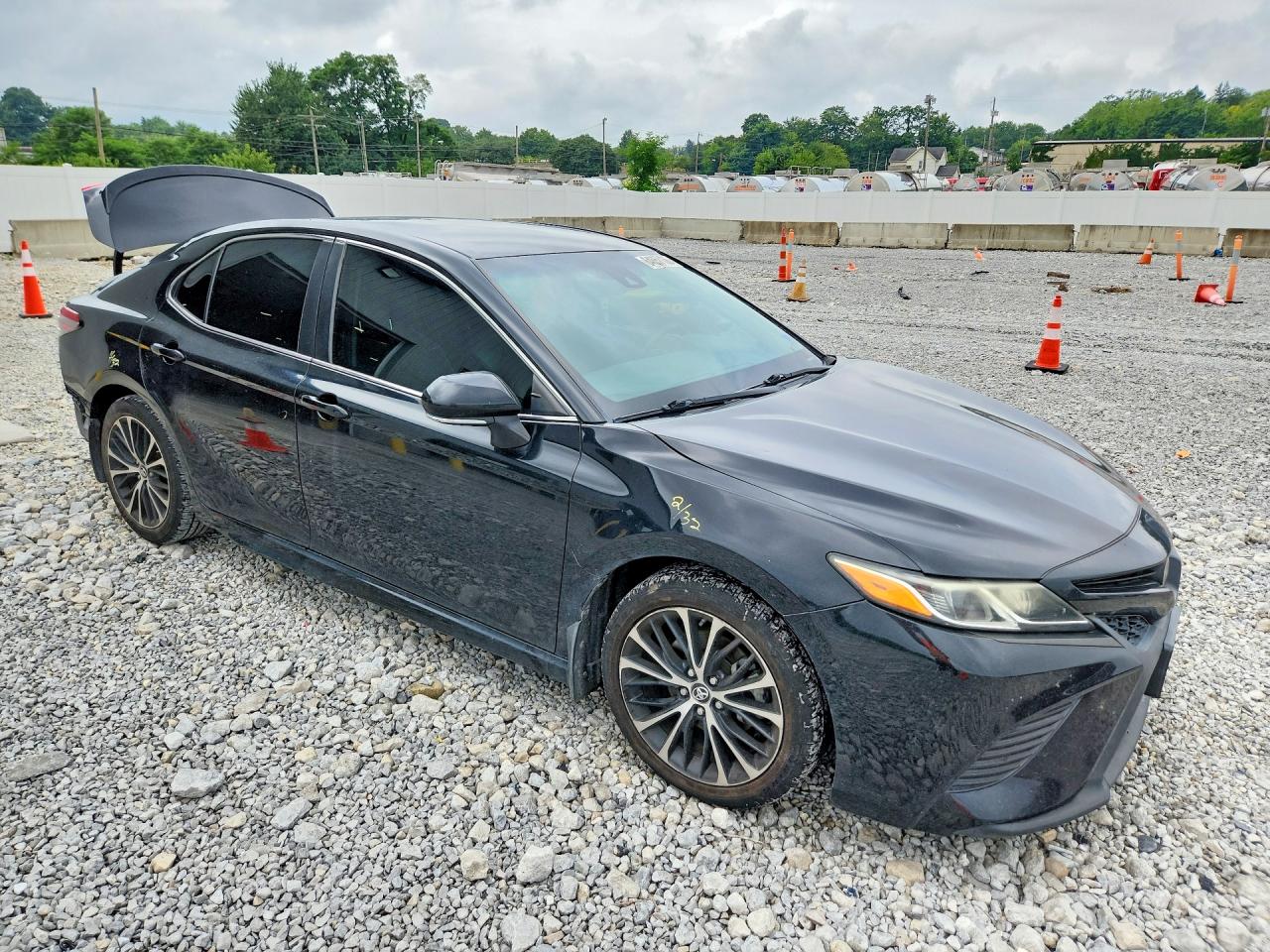 2018 TOYOTA CAMRY SE — снимка 4