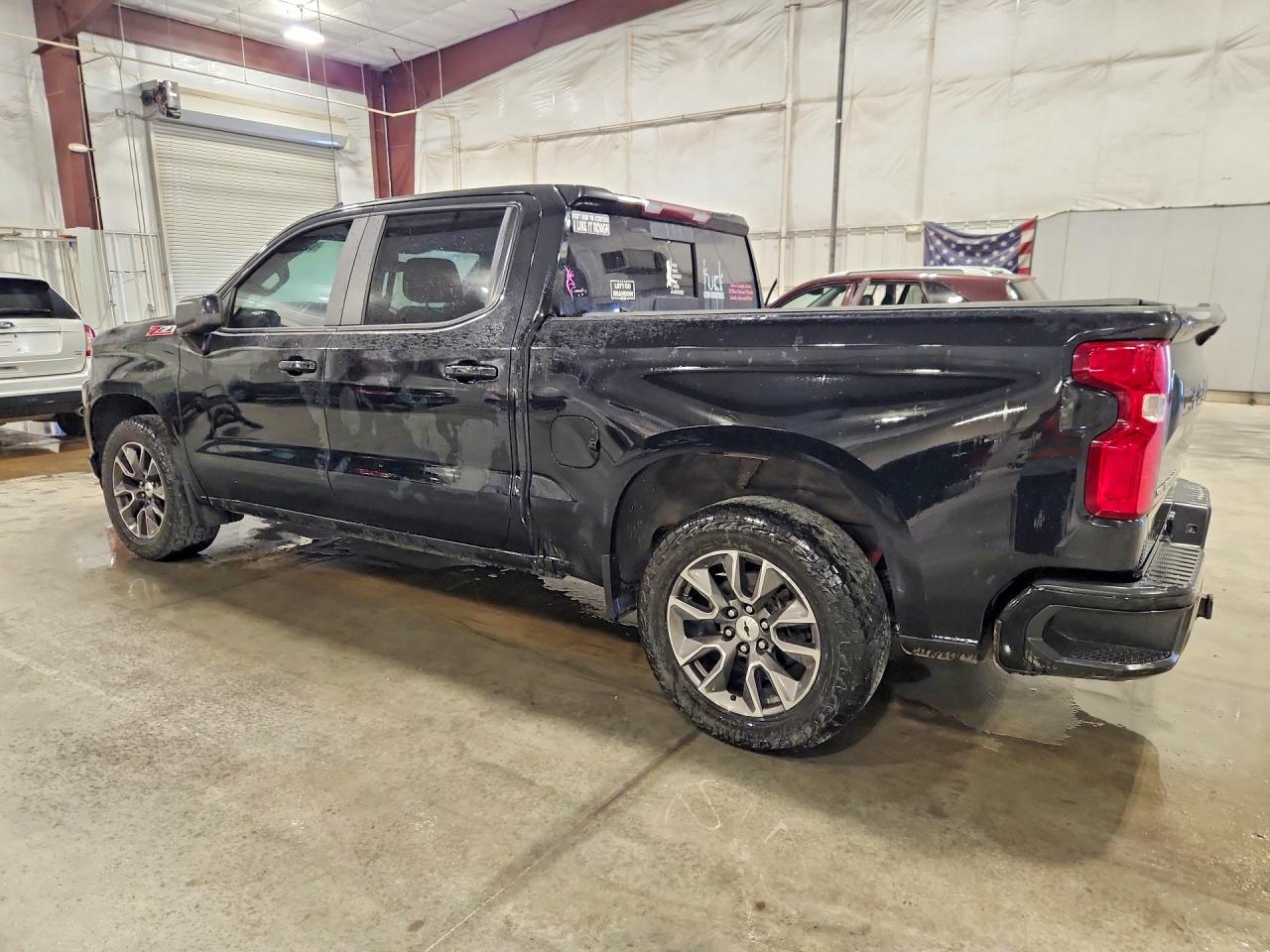 2021 CHEVROLET SILVERADO K1500 RST — снимка 2