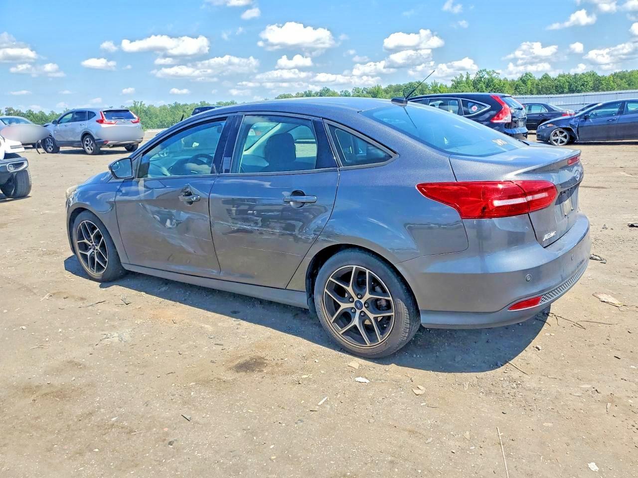 2017 FORD FOCUS SEL — снимка 2