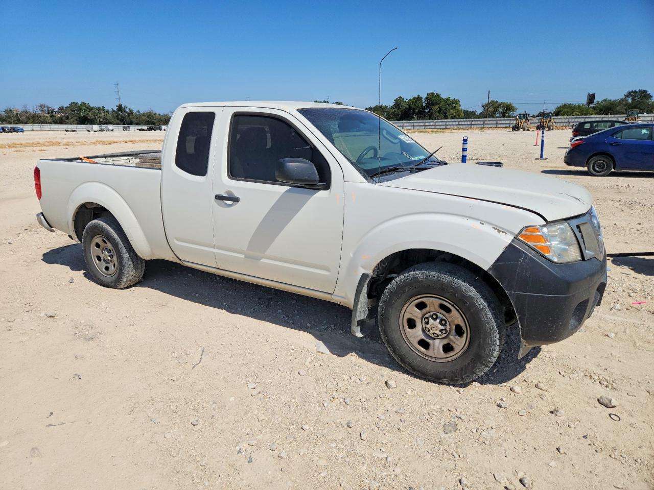 2015 NISSAN FRONTIER S — снимка 4