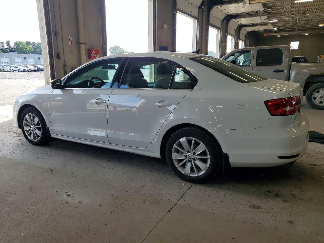 2015 VOLKSWAGEN JETTA SE — снимка 2