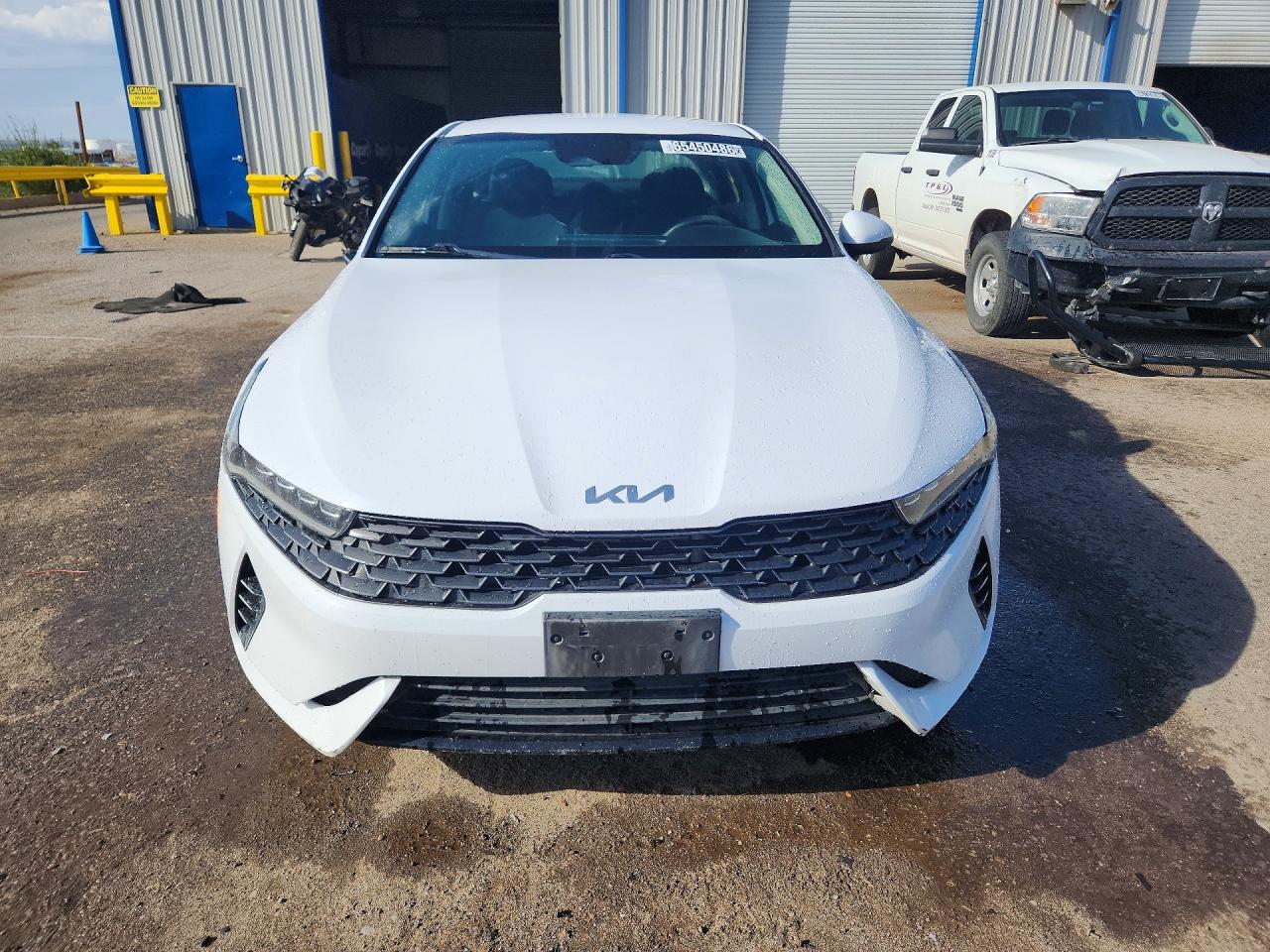 2023 KIA K5 LXS — снимка 5