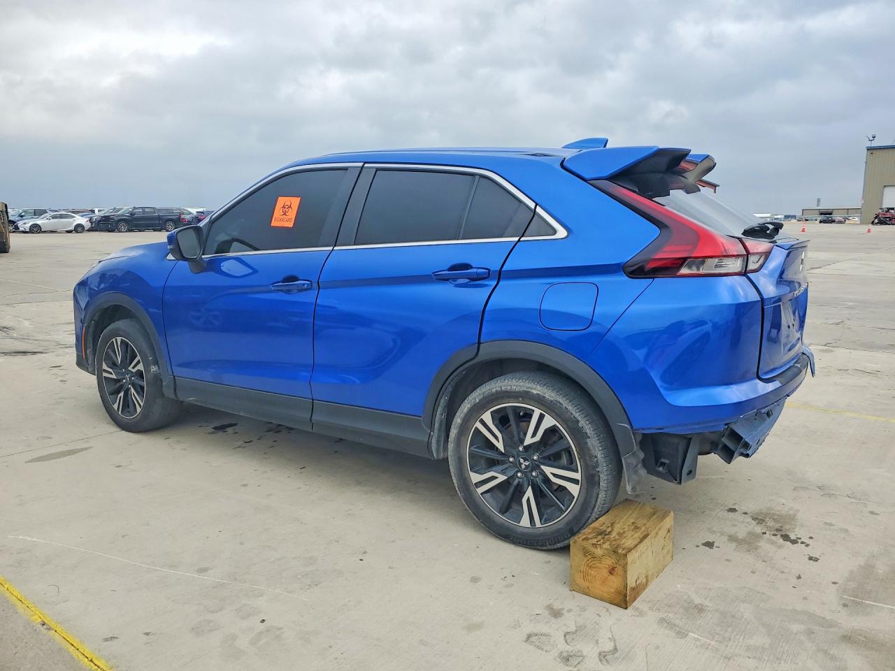 2023 MITSUBISHI ECLIPSE CROSS SE — снимка 2
